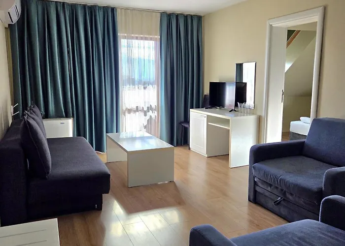 典雅温泉酒店 奥格尼亚诺沃