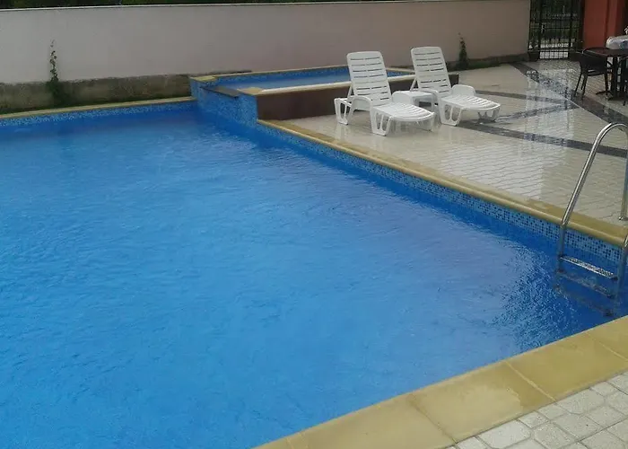 典雅温泉酒店 酒店 3*